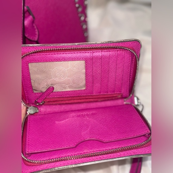 LOWSTART Michael Kors crossbody bag & phone wallet - Picture 8 of 12